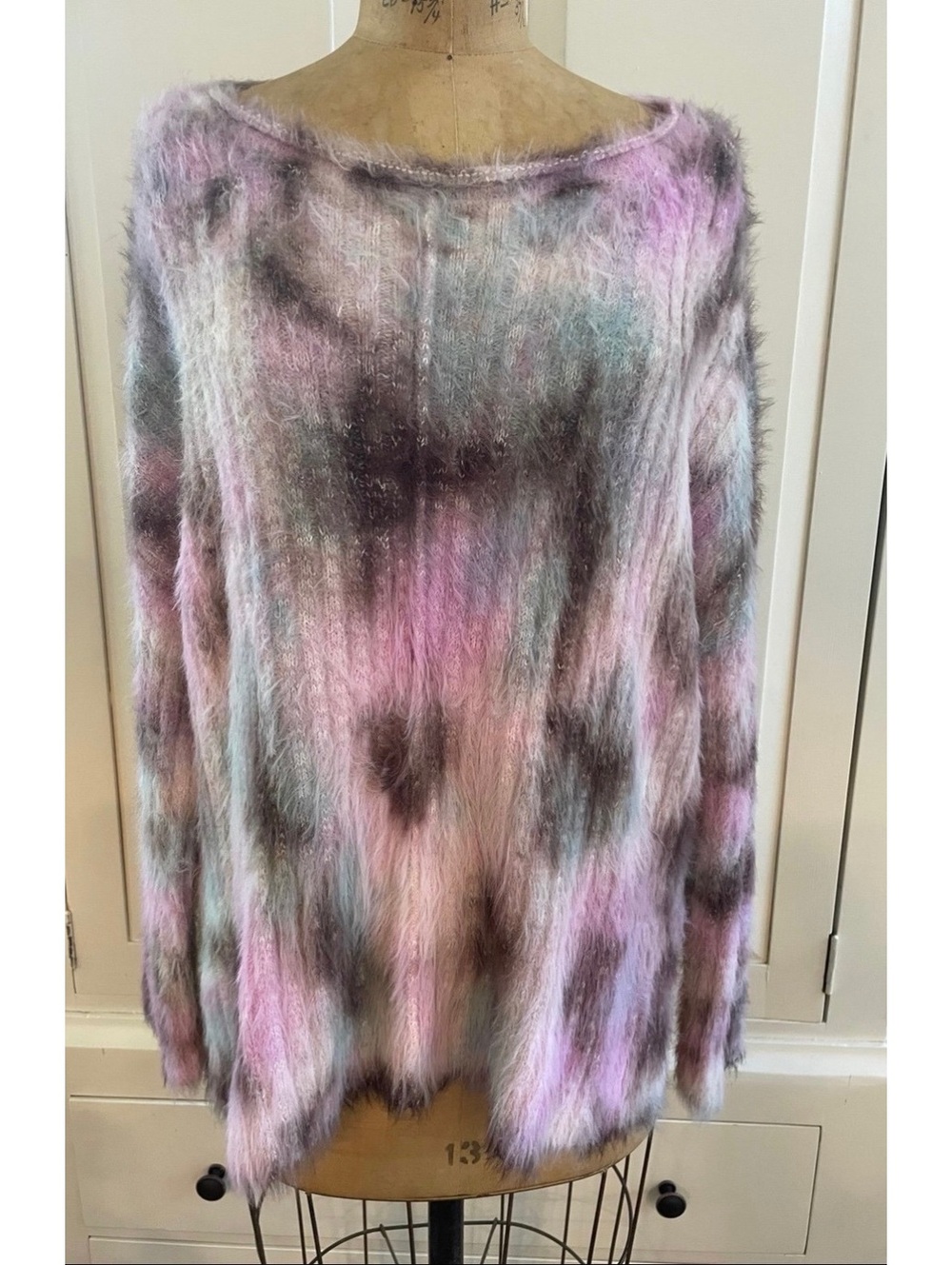 Urban Outfitters FairyGrunge Slouchy Fuzzy Tie-Dye Pullover Sweater Women’s M